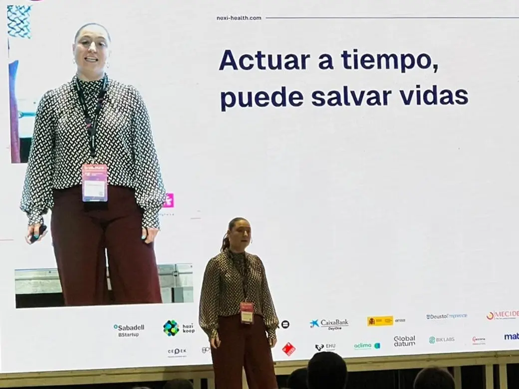 Eneka Iribarren presentant Nexi Health a b-venture: Actuar a temps pot salvar vides